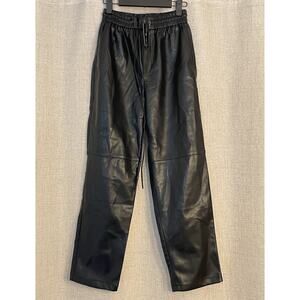 NEW Hunter & Brown Black Faux Leather Pants Size Medium